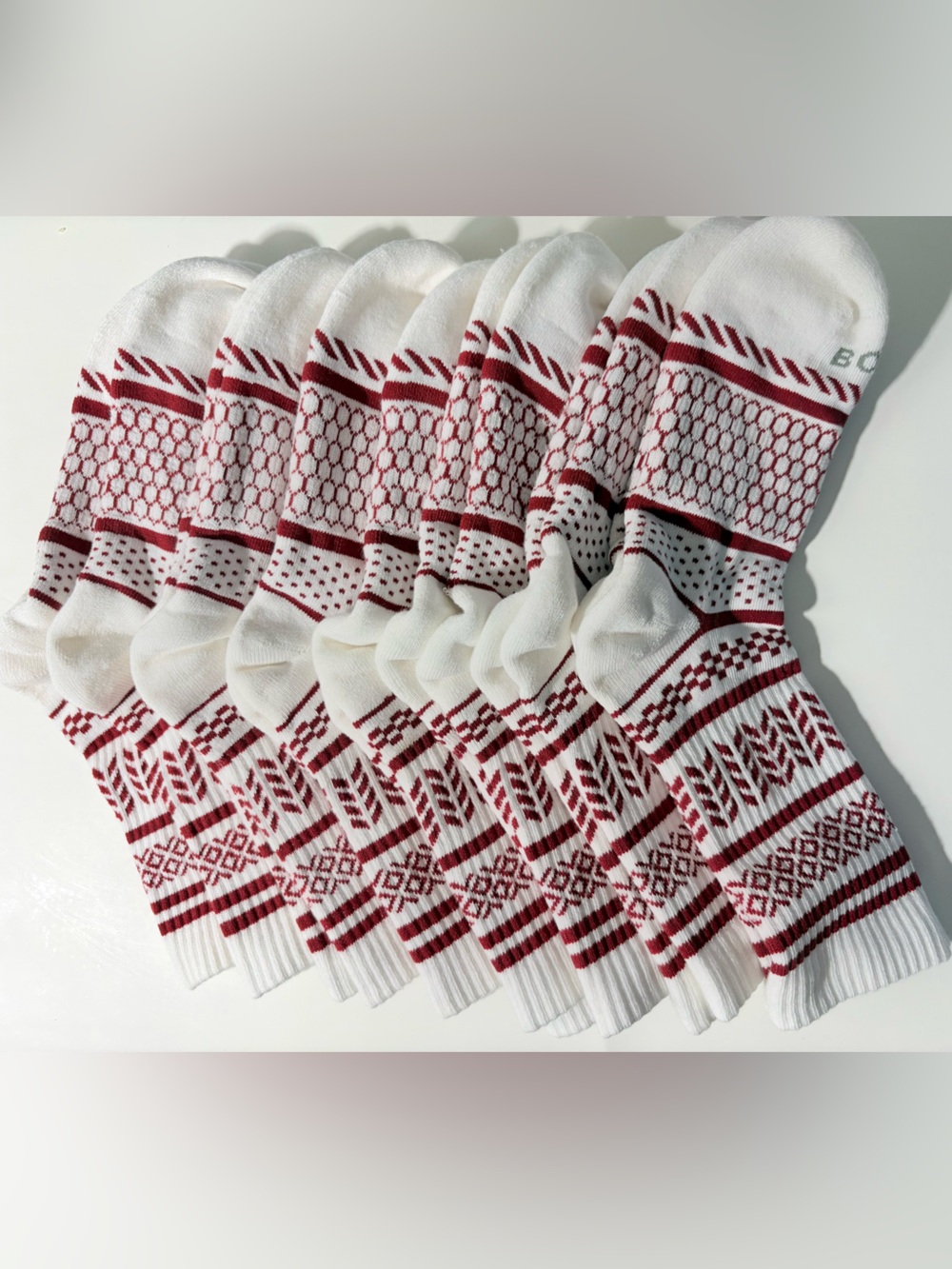 Bombas 10 Pack White Crew Socks with Red Geometric Pattern